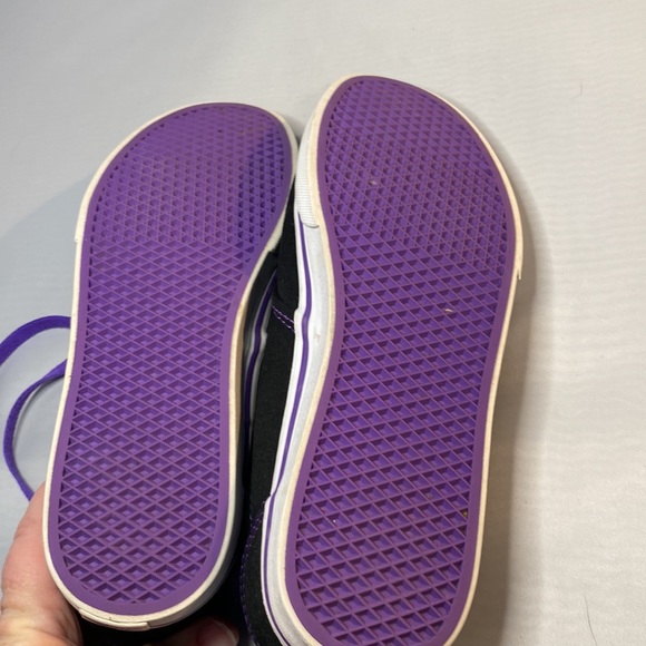 Vans Purple and Black Low Top Sneakers Size 5.5 - Picture 8 of 11